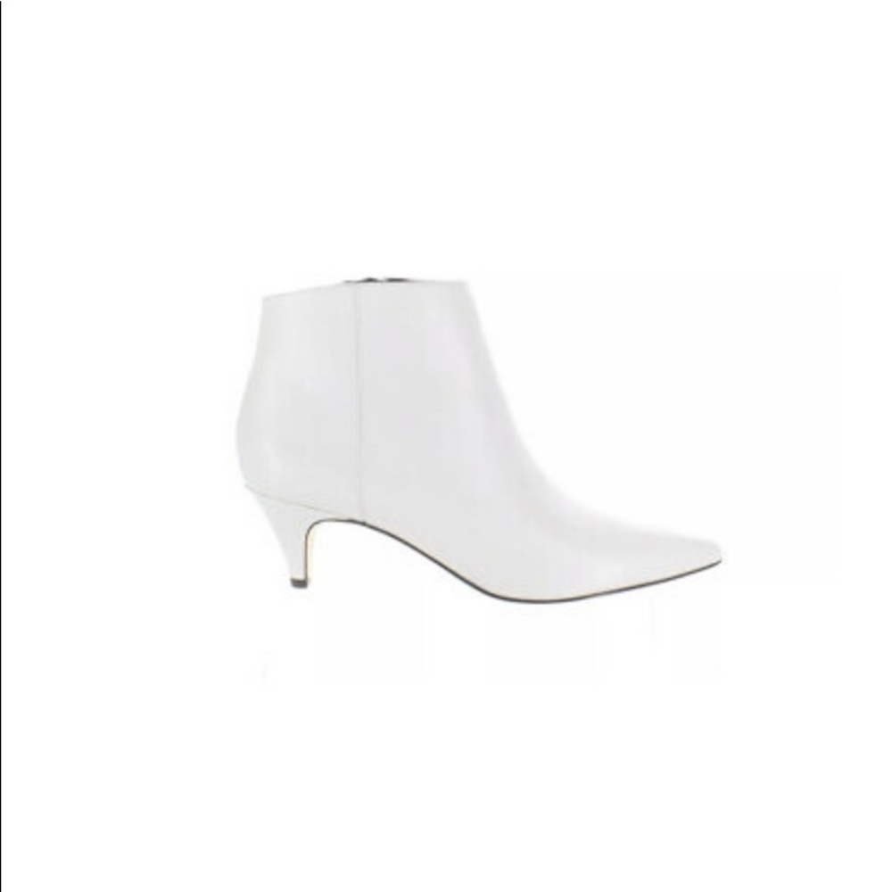 Sam Edelman Womens Kinzey Bright White Ankle Boots